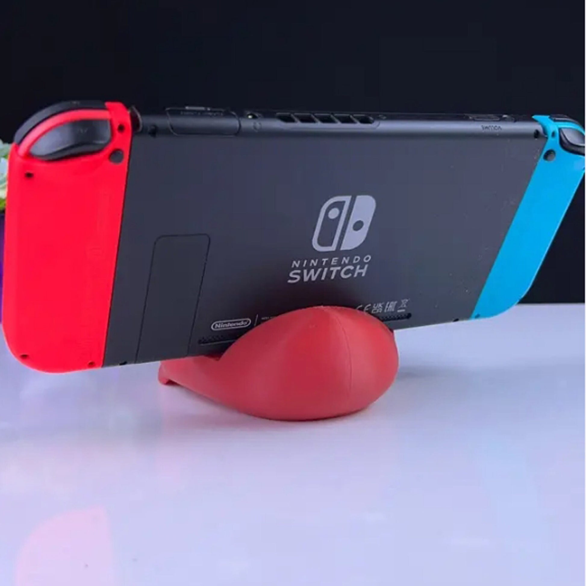 Mario Hat Switch Holder 3D Printed Model - Super Mario Game Collectible Figurine fan art desk pet image 3