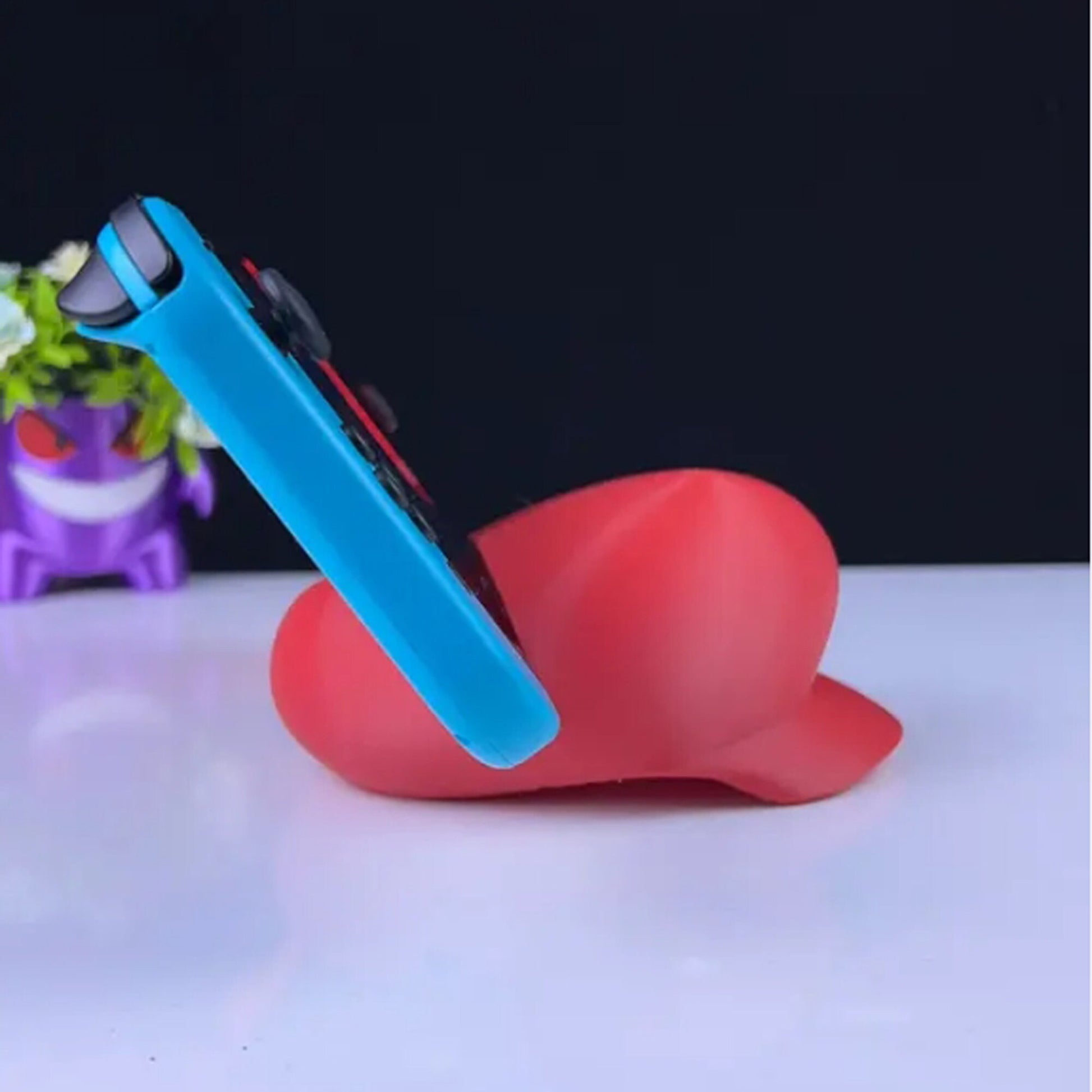 Mario Hat Switch Holder 3D Printed Model - Super Mario Game Collectible Figurine fan art desk pet image 4